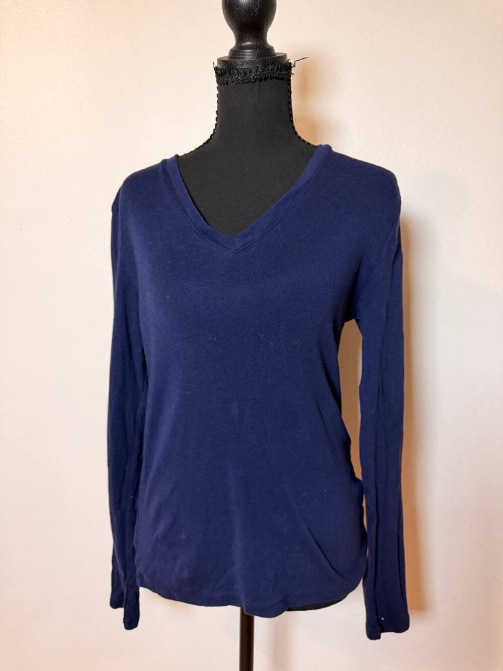 Gap Navy V Neck Long Sleeve Tee Soft Modal Basic Layering Top Minimalist M